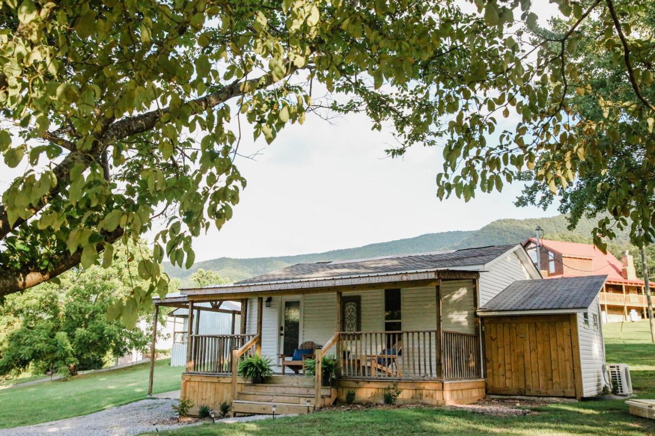 Moonlight Cottage - Your Romantic & Scenic Escape เซอเวียร์วีล ภายนอก รูปภาพ